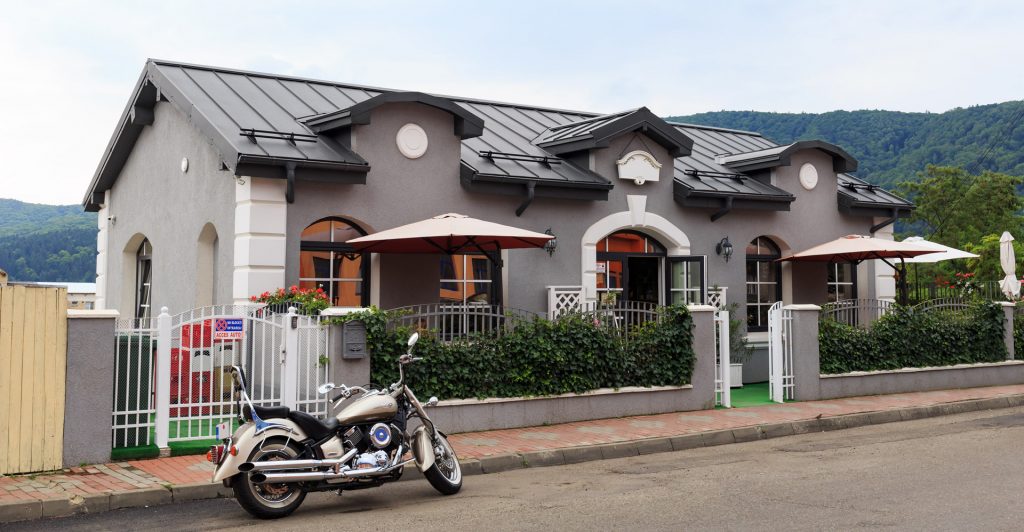 MG 8123 edit 1024x532 1